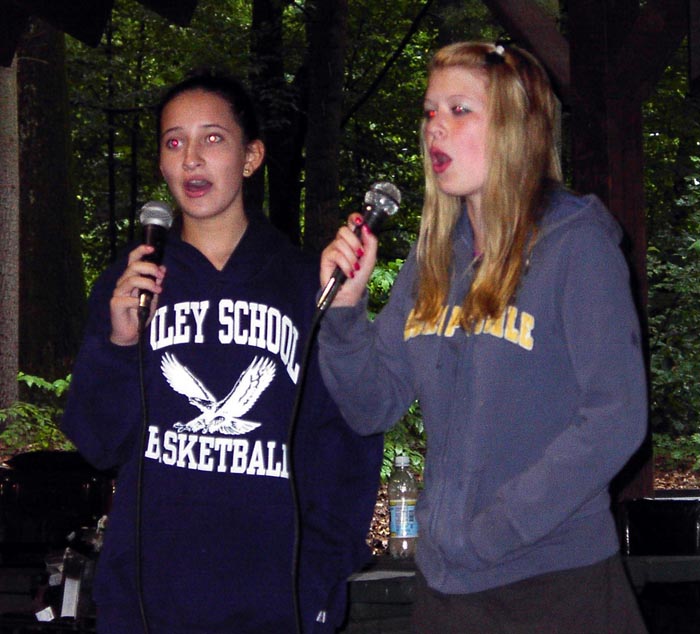 03_Jaclyn_Meg